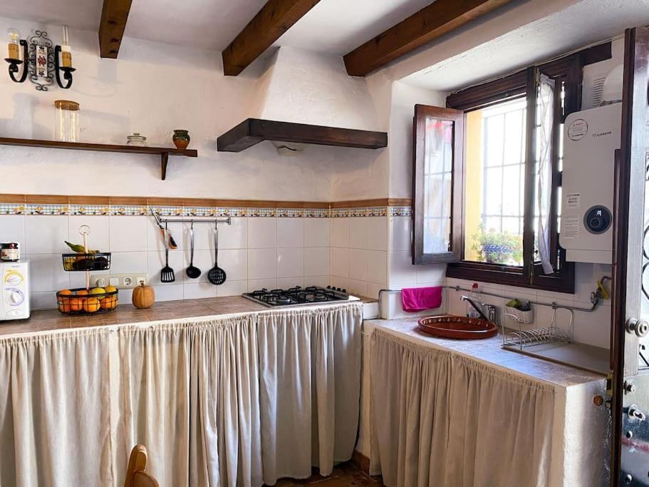 Casabenadalid. Casa Rural Con Piscina. Eksteriør billede